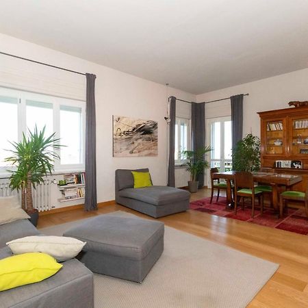 Charming Apartment With Parking! Torino Eksteriør billede